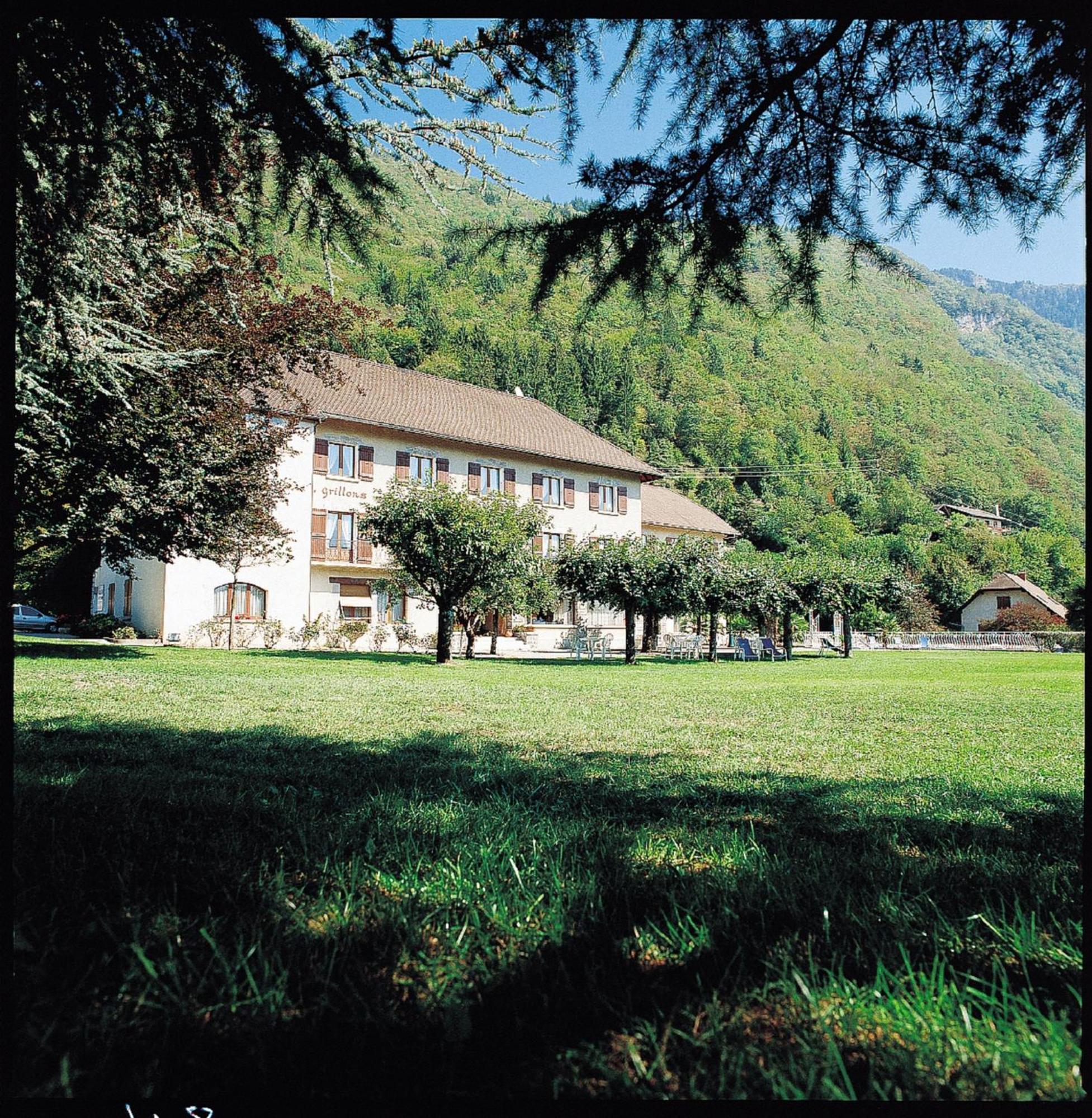Hotel Les Grillons Талуар Екстериор снимка
